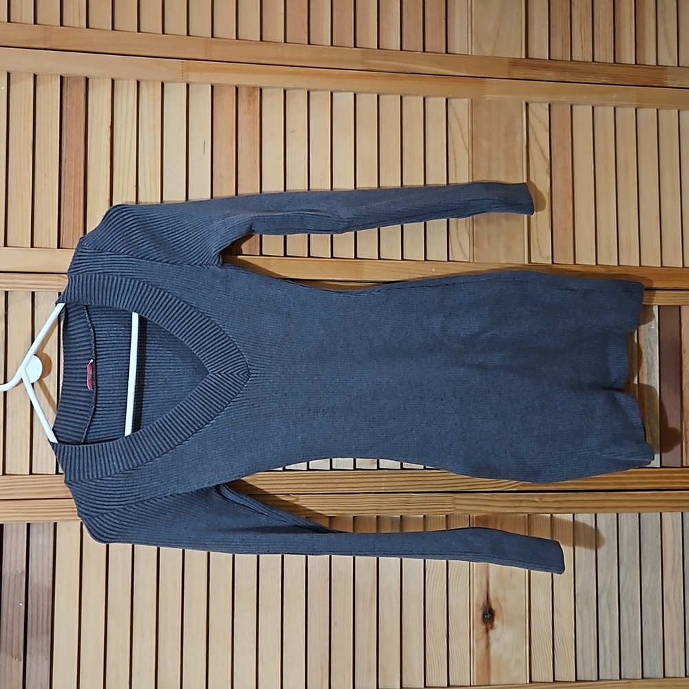 Simple sweater mini dress